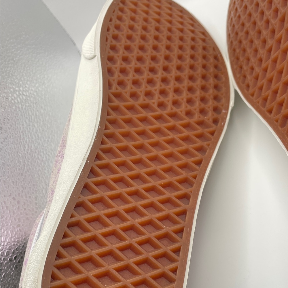 Vans Women's Purple Sneakers - Picture 10 of 10